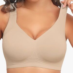 PoseFree 3XL Wireless Push Up Bra Seamless Full Coverage T Shirt NWT